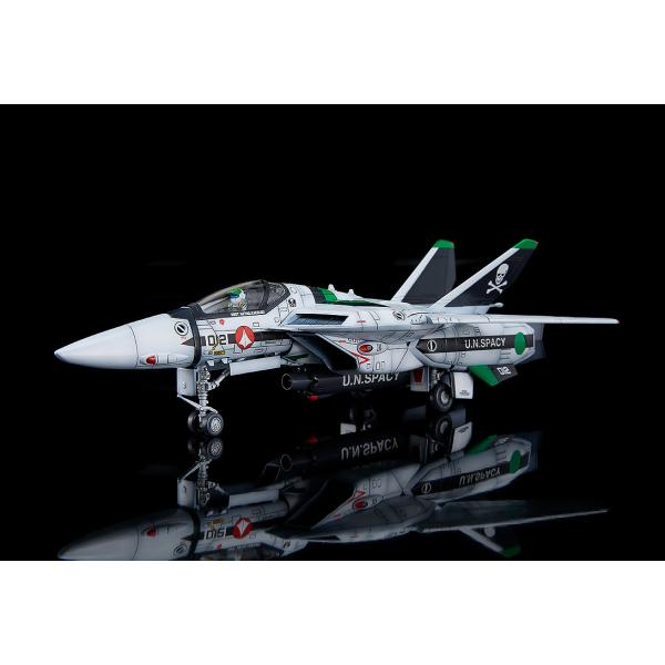 プラマックス　1/72 バルキリーファイター3機セット PLAMAX 1/72 VF-1A/S ファイターバルキリー（マクシミリアン