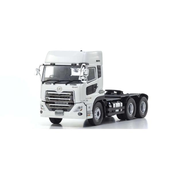 京商 1/ 43 UD Quon GW 6 x 4 トラクター(ホワイト)(KS67375W)ミニカー