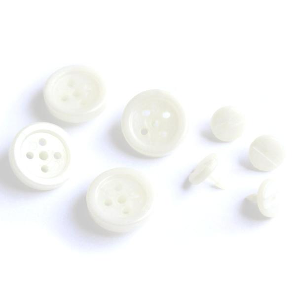 在庫状況：お取り寄せ/お届け：1〜2週間/※一度はめると外れません。外す際は、ピン部分をニッパーなどで切って下さい。※色はお使いのモニター設定、お部屋の照明等により実際と異なる場合がございます。◆糸と針が要らないシャツボタンです。/[SGM...