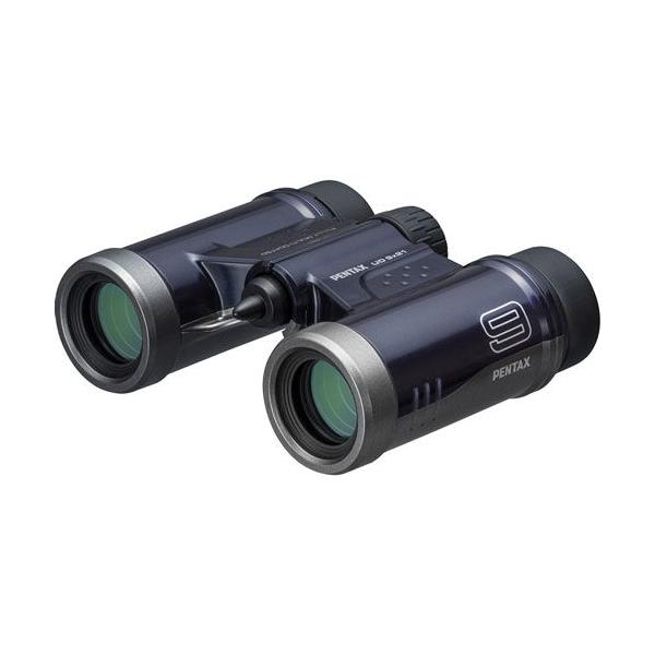在庫状況：在庫僅少/2020年09月 発売/※太陽を絶対に見ないでください。失明の恐れがあります。◆小さな手にも収まりやすい小型フォルムと、現行のPENTAX双眼鏡では最軽量となる約195gの小型軽量設計◆光学系に不要な光の反射を防止するマ...