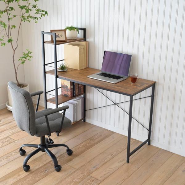 在庫状況：お取り寄せ/お届け：約2週間/2024年12月 発売/◆ラックと机が合体した一体型デスク。◆左右どちらにでも好きな方にラックを取り付けできます。◆メラミン樹脂天板なので傷や熱。汚れに強い。・本体サイズ(約)：幅114×奥行48×高...