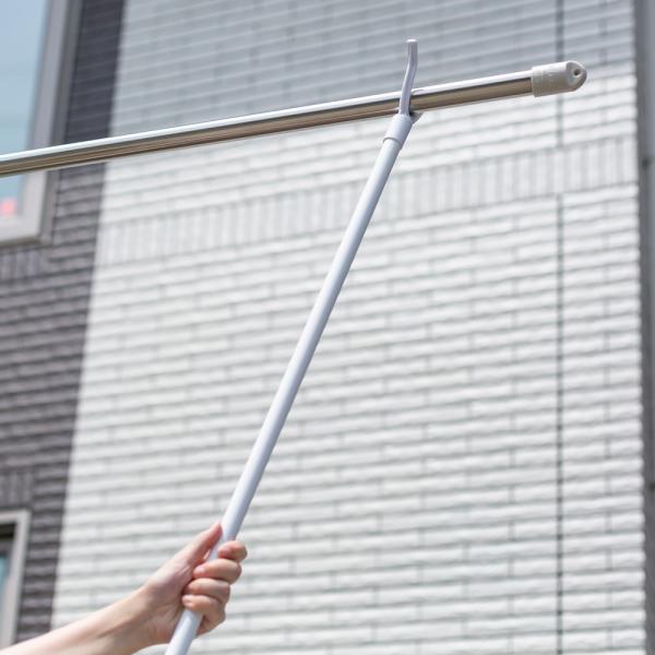 在庫状況：お取り寄せ/お届け：約2週間/※使用できる竿の太さ：径40mmまで◆高い位置に竿をあげる時に便利な竿上げです◆軽くて扱いやすい長さ90cm仕様です◆太さ4cmまでの竿に使えます/[SAWセキスイ]