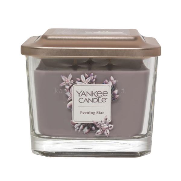 在庫状況：お取り寄せ/お届け：1〜2ヶ月/◆3本芯の3つの炎が印象的なミディアムサイズ◆香りと複数のあかりが同時に楽しめます◆フタは使用時に台座としてもお使いいただけます/[YK0720503カメヤマ]