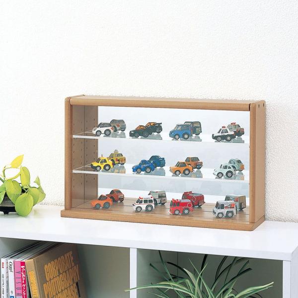 在庫状況：お取り寄せ/お届け：約1週間/2024年07月 発売/◆大切なコレクションを美しくディスプレイ。◆透明アクリル棚板を採用した木製ミニのワイドタイプコレクションケース。・サイズ(約)：幅420×奥行120×高さ255mm・お客様組立...