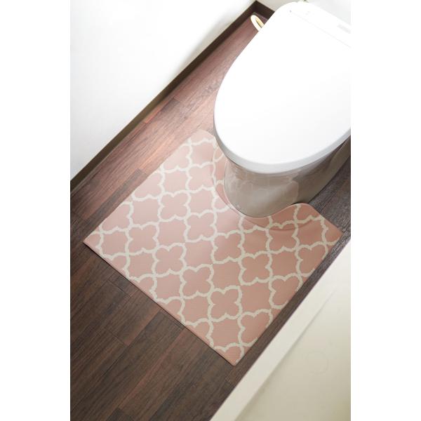 在庫状況：お取り寄せ/7日〜10日で出荷/2023年07月 発売/◆スキマにぴったりフィット!拭けるPVCトイレマット◆汚れても拭き取れる、お洗濯不要なトイレマット◆マットに付いている折り目によりスキマにぴったりフィットするので、尿ハネや汚...