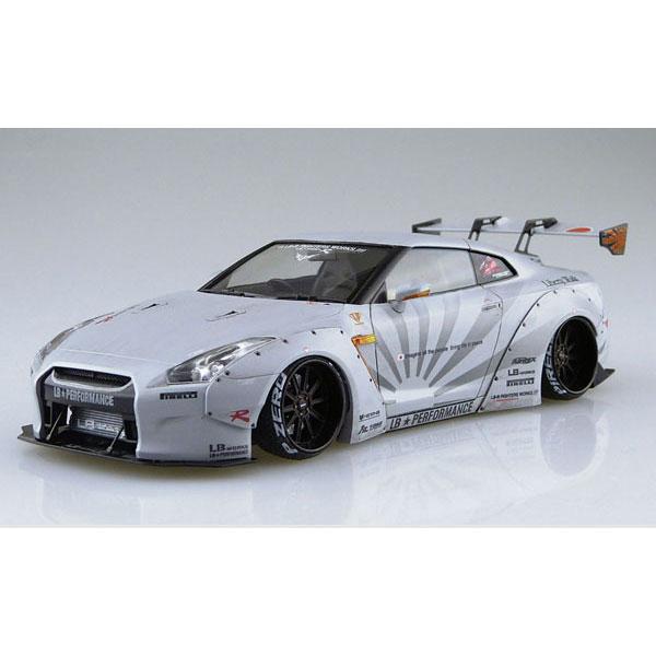 在庫状況：お取り寄せ/お届け：約2週間/2022年11月 発売/※画像はイメージです。実際の商品とは異なる場合がございます。アオシマ 1/24 リバティーウォーク No.10 LB★ワークス R35 GT-R Ver.2です。