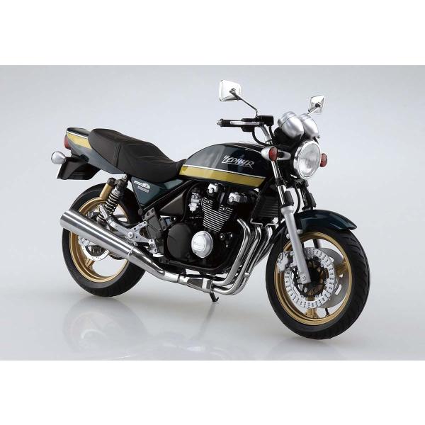 在庫状況：お取り寄せ/お届け：約2週間/2023年05月 発売/※画像はイメージです。実際の商品とは異なる場合がございます。アオシマ 1/12 ザ・バイク No.12 カワサキ ZR400C ZEPHYRχ '02です。