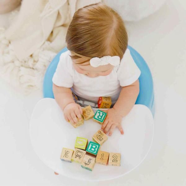 他サイト： Bumbo(バンボ) バンボベビーソファ専用プレートレイ T-REX(ティーレックス) バンボ専用 トレイ テーブル 国内正規品 BUMBO BABY SOFA PLAY TRAY 返品種別Aの商品画像