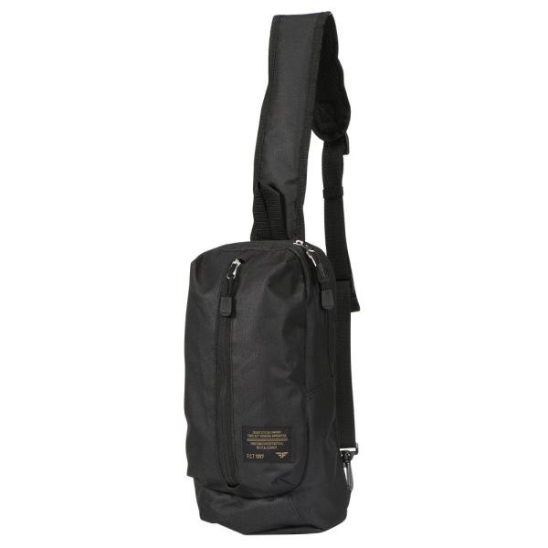 在庫状況：お取り寄せ/※商品画像は使用イメージです。※バッグ以外のものは付属しておりません。◆背中にピタッと!ちょうどイイ。◆使う人を選ばないシンプルなデザイン。◆折りたたみ傘やフェイスタオル、長財布や500mlのペットボトルなどが入るサイ...