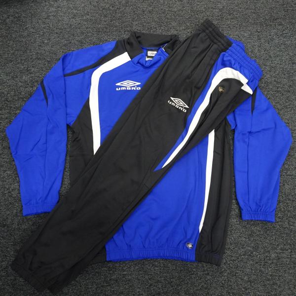 umbro（アンブロ） [最終処分価格!!] 裏起毛スウェット上下セット BLU