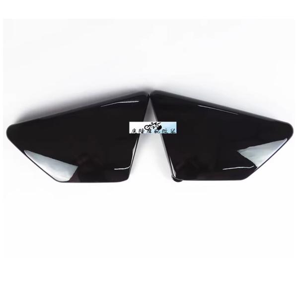 社外のGN125E  、GN125H、GN125-2F用サイドカバーになります。商品詳細適合車種 : GN125E   GN125H   GN125-2F(形状を確認の上購入お願いいたします。 )カラー : グロスブラック 材質 : ABS...