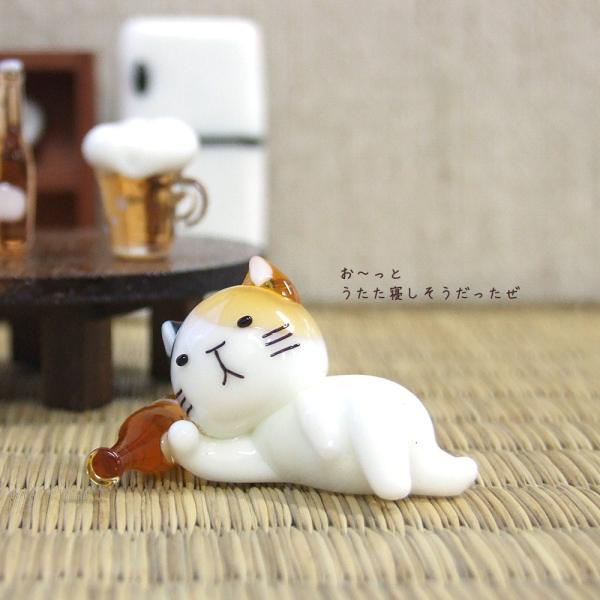ガラス細工 ミニチュアガラス 猫 猫の置物 猫田センパイ 雑貨 置物 猫田センパイ 日曜の午後 Buyee Buyee 日本の通販商品 オークションの代理入札 代理購入