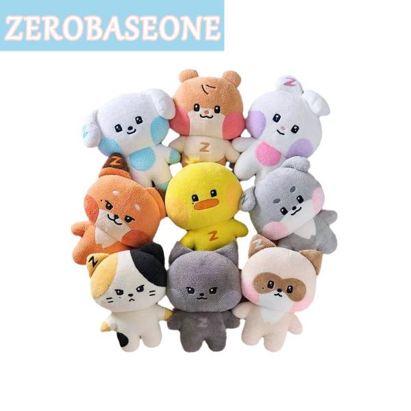 カラー：1/2/3/4/5/6/7/8/9内容：PP綿サイズ：約32-38cmSUNGHANBIN/KIMJIWOONG/ZhangHao/SEOKMATTHEW/KIMTAERAE/RICKY/KIMGYUVIN/PARKGUNWOOK/...