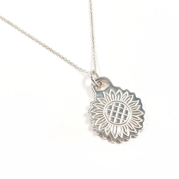 シルバー製のTiffany & Co.ネックレス、GO WOMEN 2020 TIFFANY&Co 