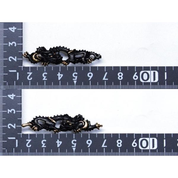 刀装具目貫、おもちゃとは違います。真剣刀装具としても使えます。