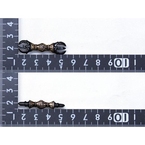 刀装具目貫、おもちゃとは違います。真剣刀装具としても使えます。