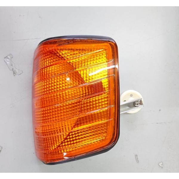 新品 左右セット ベンツ 190E W201 コーナーランプ ウィンカー
