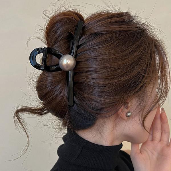 ヘアクリップ バンスクリップ パール付き 4型 黒 大きめ ヘアアクセサリー 髪留め 上品 エレガント パーティー お呼ばれ レディース ギフト