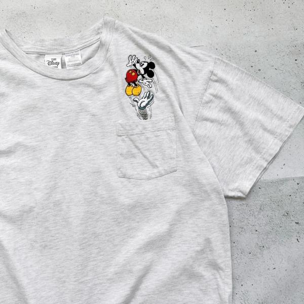 中古 ディズニー Disney ミッキーマウス キャラクター 刺繍 ポケット Tシャツ XLサイズ  ホワイトグレー  古着  UR-0496