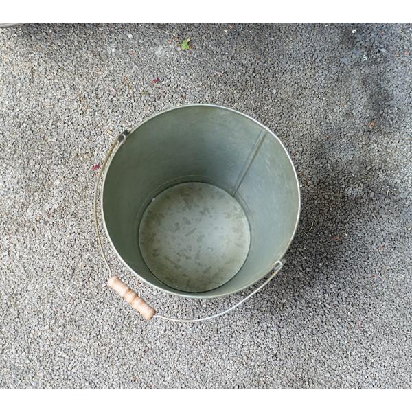 julian1992_az-5067_2_d_20260331164200