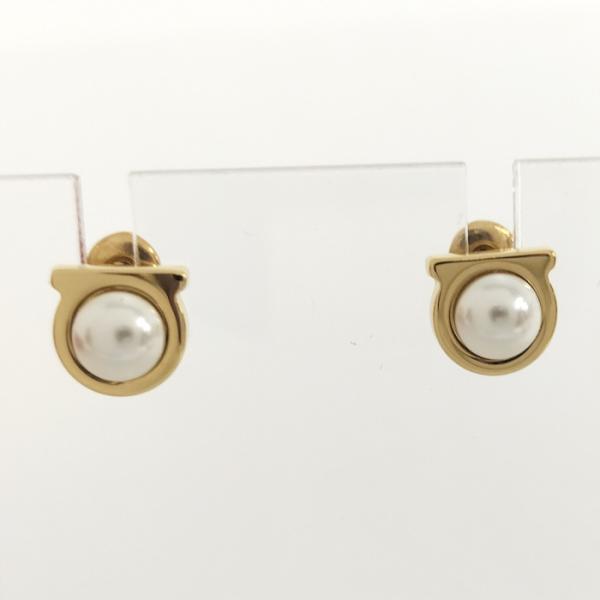 FERRAGAMO（フェラガモ） ピアス アクセサリー ガンチーニ フェイク