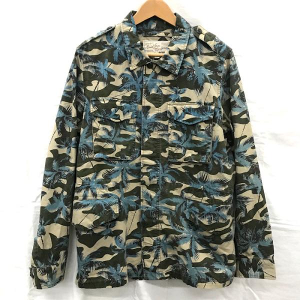 アヴィレックスAVIREXミリタリージャケットM AVIREX ミリタリージャケット ハワイアン柄 ベージュ Lサイズ 6152116