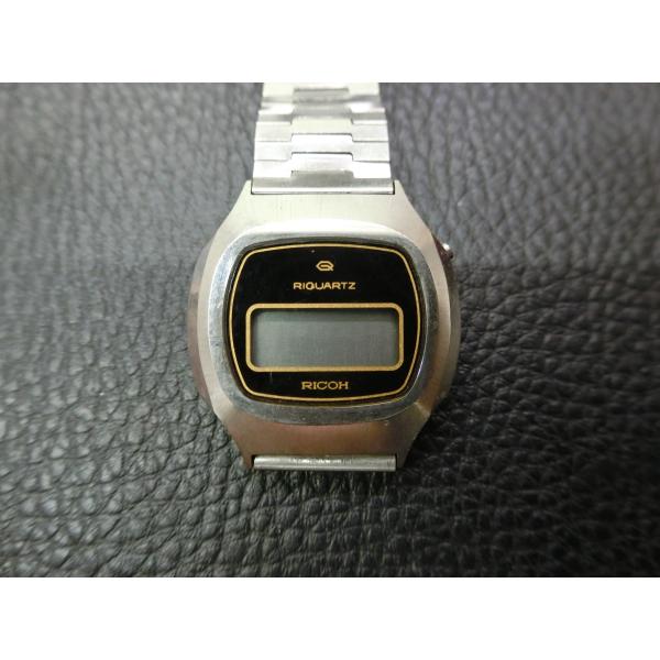 RICOH ブラック＆ ゴールド アンティーククォーツ腕時計 Exotic Ricoh Black & Gold. Jet Black Dial 4 Bars Ceramic Case