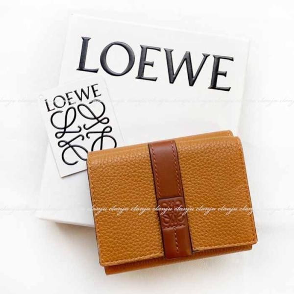 ロエベ LOEWE トライフォールド ウォレット 三つ折り財布 124.12