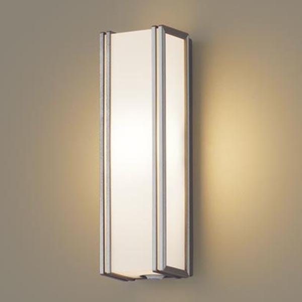 ●LED交換不可●電球色2700K●Ra83●センサあり（フラッシュ）●固有エネルギー消費効率：7.1W・427 lm・60.1 lm/W●入力電流0.11A（100V）●プラチナメタリック●FreePaお出迎え 段調光省エネ型●フレームの...