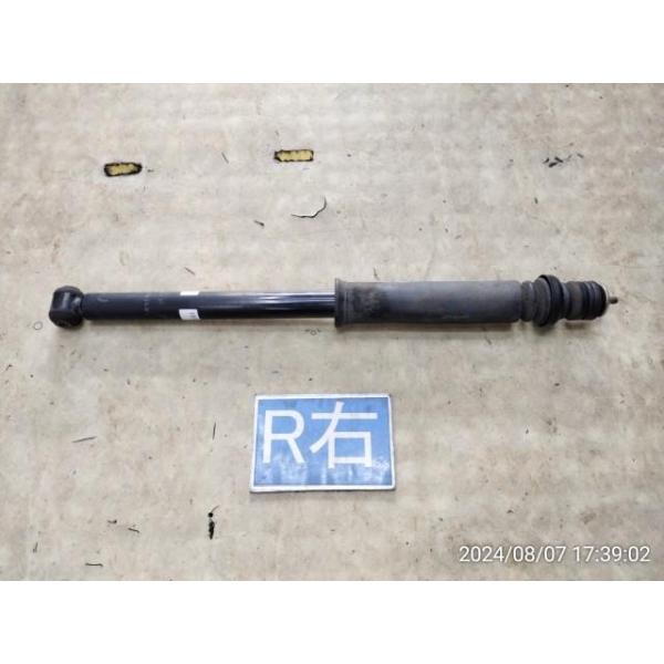 N-BOX 【KBT】N−BOX DBA-JF1 右リア ショックアブソーバー NH624P