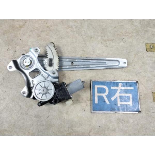 ハスラー 【KBT】ハスラー DBA-MR31S 右リア ドアレギュレーター