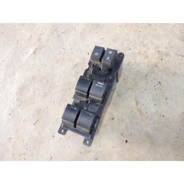 N-BOX 【KBT】N−BOX DBA-JF1 パワーウインドウスイッチ 35750-TY0