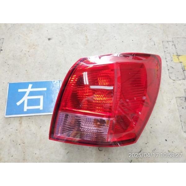 日産 デュアリス DBA-KNJ10 リアテールランプ 左右セット (2009 KBT】デュアリス DBA-J10 右テールランプ 26550-JE20A : 久保田オート