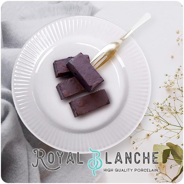 Royal Blanche  丸リム皿 (小) 16.2cm 日本製 美濃焼 陶器 白磁 白い食器 洋食器 しのぎ お皿 プレート ケーキ皿 取り皿 カフェ風 おしゃれ シンプル モダン
