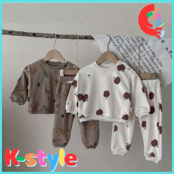 こちらの【K-style】セットアップは、ボーイズとガールズ両方にフィットする甘くてキュートなスタイルです。リンゴ柄とカエデ葉のプリントが施されたトレーナーは、コットン90%とポリエステル10%の柔らかい生地で作られており、子供たちの快適な...