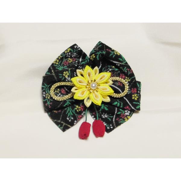 【商品お届けについて】　こちらの商品は、クリックポスト発送です。　引き渡しがポスト投函のため、お届けまでの日数は発送日から2日前後です。　またまた当店で販売している髪飾りは全て手作り品です。注文後に製作するため、発送は注文日の翌日以降になり...