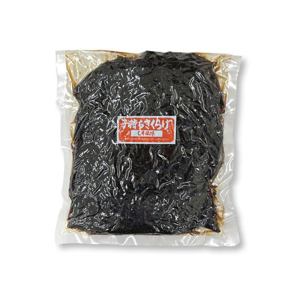 甘口きくらげに歯触り抜群の魚卵と、しその実を加えさっぱり味に仕上げました。アツアツご飯と相性抜群でお子様からお年寄りの方まで幅広く人気の商品です。