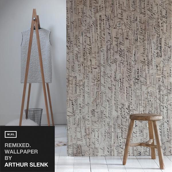 壁紙 はがせる 輸入壁紙 Remixed Wallpaper アーサー シュレンク 1ロール 48 7cm 9m 単位で販売 譜面 楽譜 音符 Ykik K L Rem 01 壁紙屋本舗 通販 Yahoo ショッピング