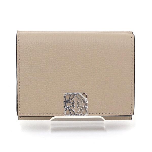 ロエベ アナグラム トライフォールド ウォレット カーフ ベージュ系 三つ折り財布 C821TR2X02 Sランク【中古】 LOEWE（ロエベ） アナグラム トライフォールド ウォレット カーフ