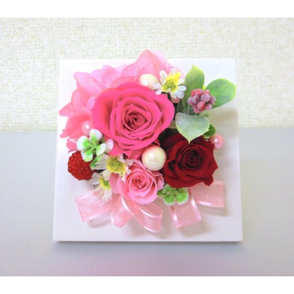 プリザーブドフラワー フレームアレンジ ピンク バラ 薔薇 アレンジ 華やか ピンク 誕生日 退職 結婚 お祝い バースデー 贈答 ケースつき Buyee Buyee Japanese Proxy Service Buy From Japan Bot Online