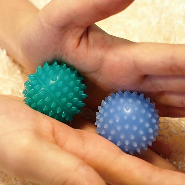 [Release date: January 19, 2024]話題の健康法「爪もみ療法」にとても便利です。一日２分の「爪もみ療法」で体温・代謝を上げましょう。どなたでも簡単に指先と手のひらを刺激できるアイディア製品をラブラックスシリーズに...