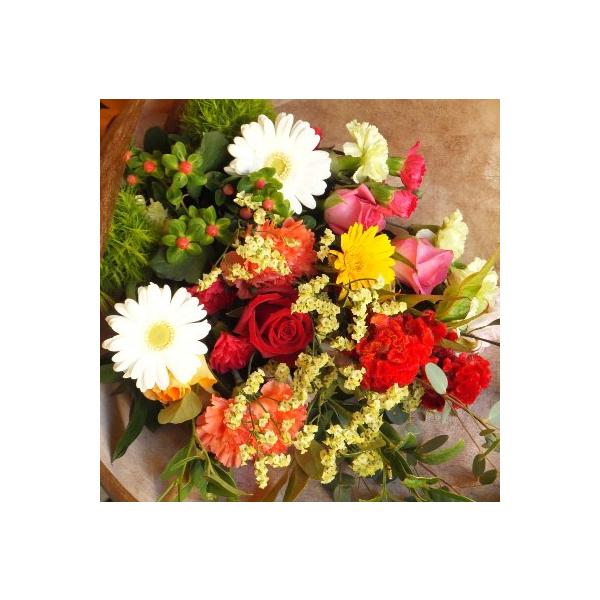 これはLサイズです。季節の新鮮なお花で作る、花材おまかせの花束です。カラーは５色。それぞれの色合いにあわせて、サンプル写真のような雰囲気、イメージでお作りします。 その時に入荷があった、めずらしいものなども使いボリュームたっぷりにいたします...