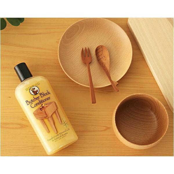 食品レベルのミネラルオイルと天然成分で構成されたワックス。木製カトラリー、調理器具、乳幼児向け玩具などのお手入れ用に開発されたウッドケア製品です。【rxmas3001-5000】 【xmas2001-3000】 【rxmas3001-500...