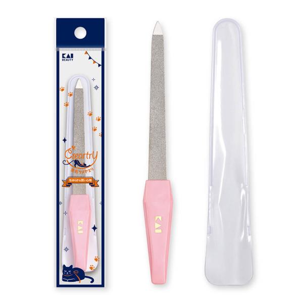 セルフネイルケアシリーズ クレアートリー・ドイツウイリーロマン社のダイヤモンド加工技術により生まれた人造サファイヤツメヤスリ。・微粒子のツメヤスリ面は、従来の金属ヤスリや紙やすりよりなめらかで、ツメ先が裂けたり割れたりすることがなく長く使用...