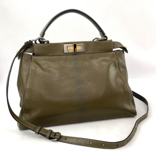 FENDI フェンディ  ピーカブー 2Way ハンド/ショルダーバッグ  店頭/他モール併売《ブランド・山城店》Z638