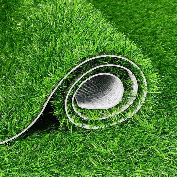 耐久性のある素材: 耐摩耗性の PP&amp;amp;PEPU 素材で作られており、優れた耐火性を確保し、日光に強いゴム製の裏地が付いているため、色あせや破損が起こりにくく、最長 10 年の長寿命を実現リアルな外観: 芝の葉の高さが 20 ...