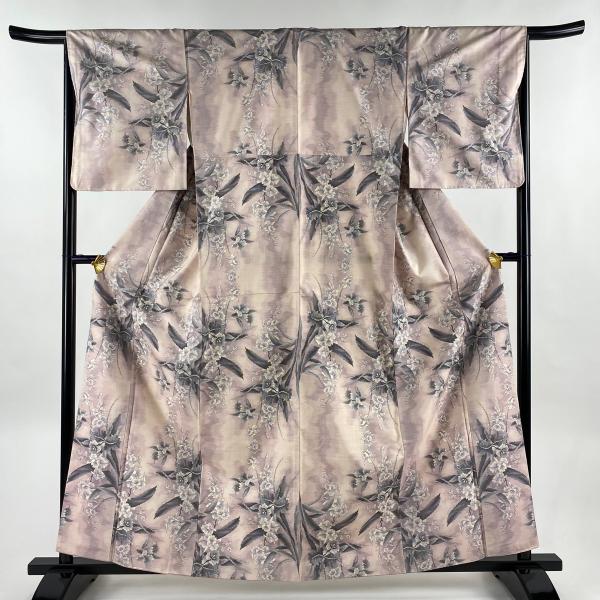 紬 身丈162cm 裄丈65.5cm M 袷 草花 薄ピンク 正絹 名品 中古 紬 身丈162cm 裄丈65.5cm M 袷 草花 薄ピンク 正絹 名品 中古