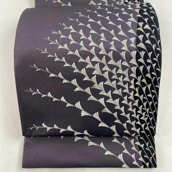 袋帯 美品 名品 葉柄 銀糸 箔 濃紺 六通 正絹 中古 : リユース 袋帯 美品 名品 葉柄 銀糸 箔 濃紺 六通 正絹 中古 : リユース