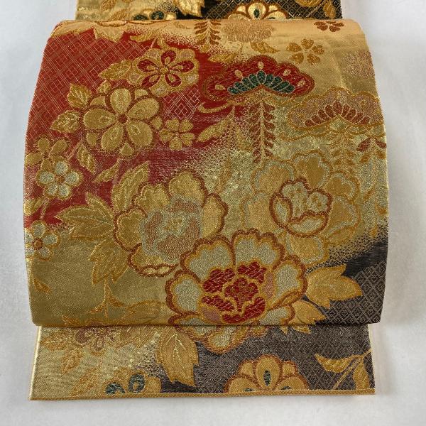 袋帯 秀品 振袖向き 牡丹 松 金糸 箔 金色 六通 正絹 中古 : リユース