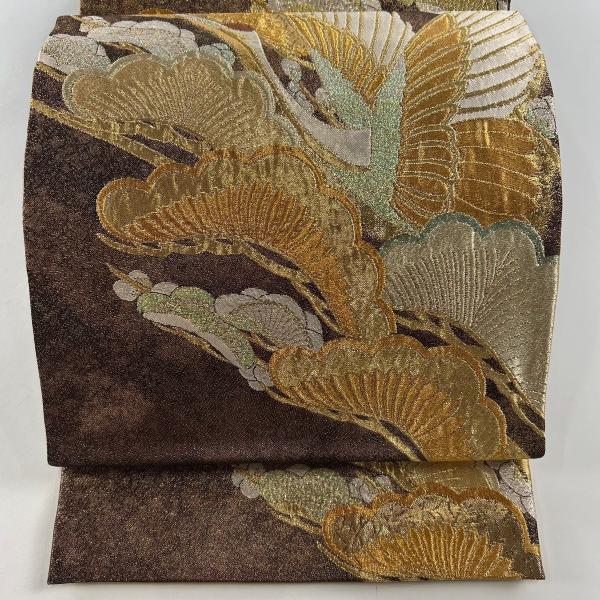 【新品未使用美品❣️】さがら刺繍　六通　正絹袋帯 袋帯 美品 秀品 松寿鶴飛翔文 金糸 箔 茶色 六通 正絹 中古 : リユース